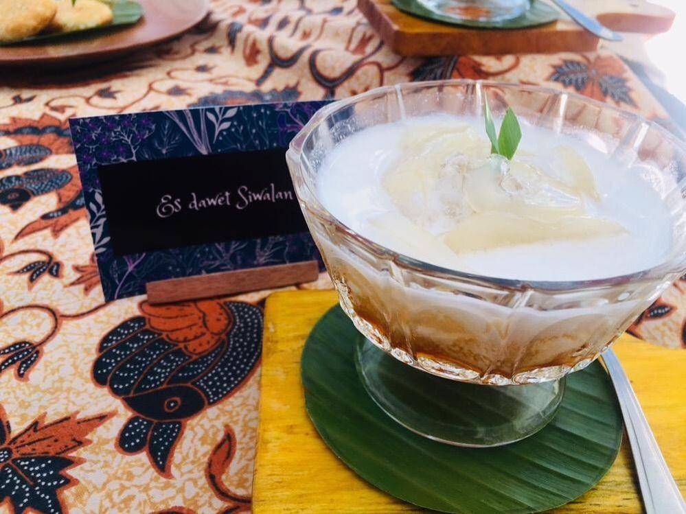 es dawet siwalan (instagram.com/sara.rabasari)