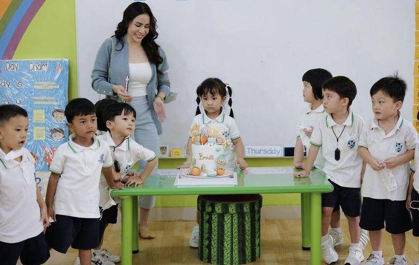momen ultah Sheena anak Momo eks Geisha (instagram.com/therealmomogeisha)