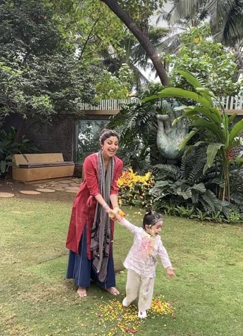 Shilpa Shetty (instagram.com/theshilpashetty)