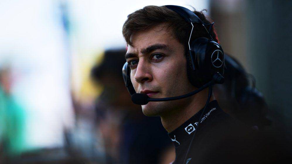 pembalap Mercedes, George Russell (formula1.com)