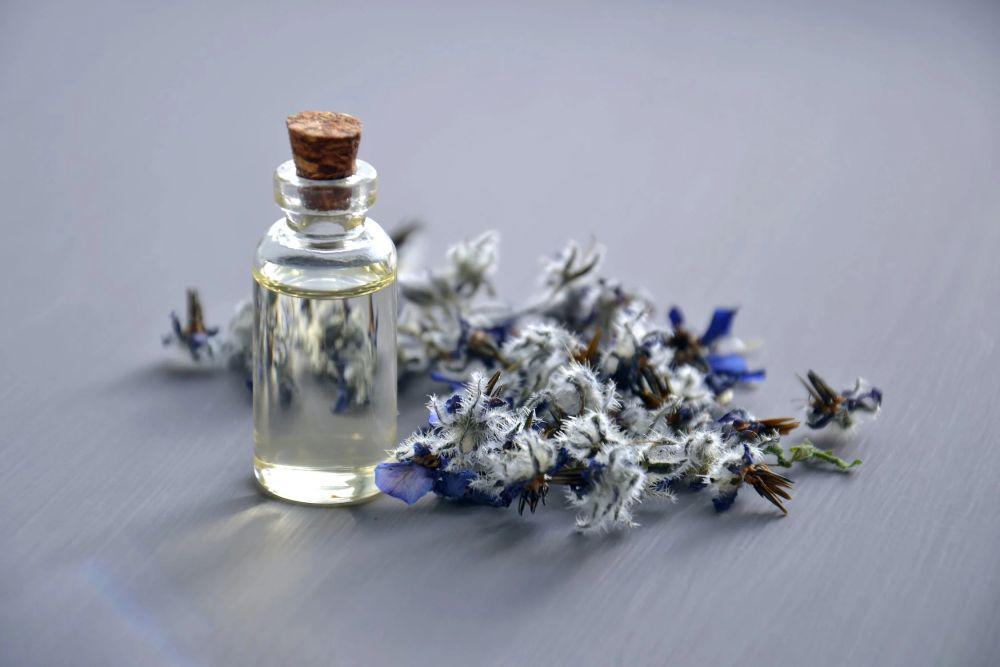 5 Rekomendasi Parfum Mirip Aroma Bayi, Lembut Bikin Nagih!