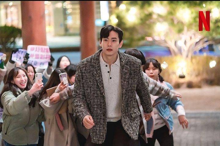 Teo Yoo di Love To Hate You (dok. Netflix/Love To Hate You)