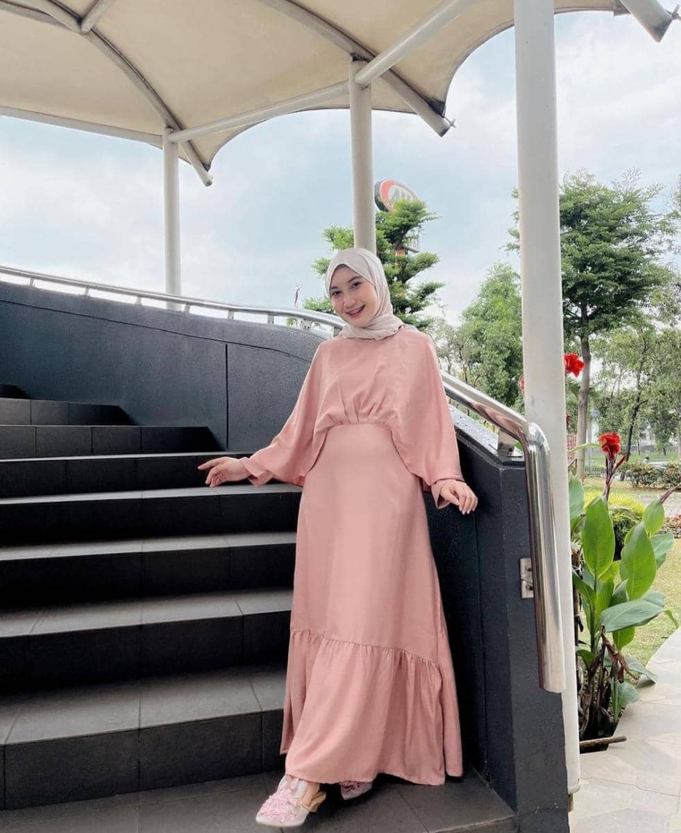 Adira Sahara (instagram.com/adiraas.p)