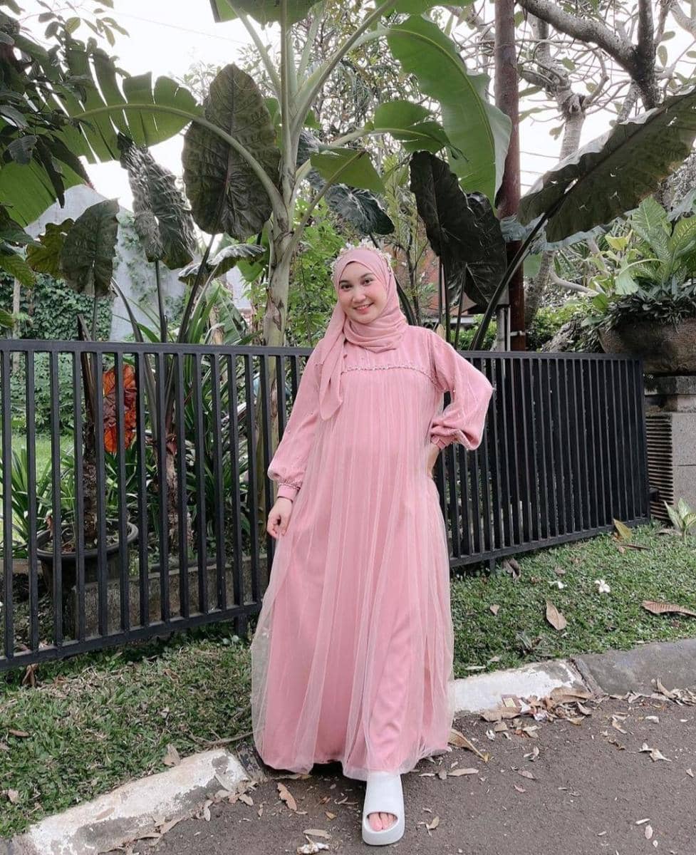 Adira Sahara (instagram.com/adiraas.p)