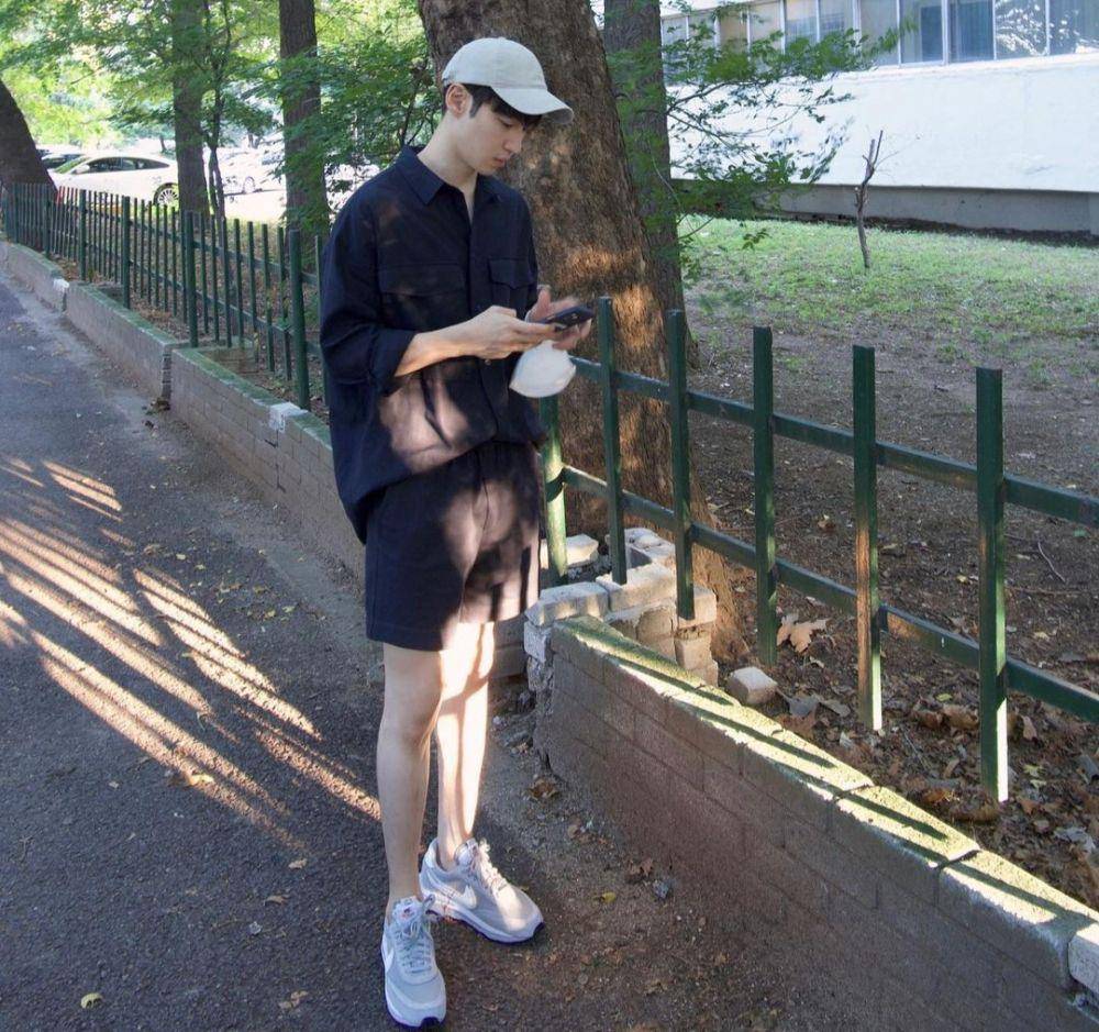 Lee Je Hoon (instagram.com/leejehoon_official)
