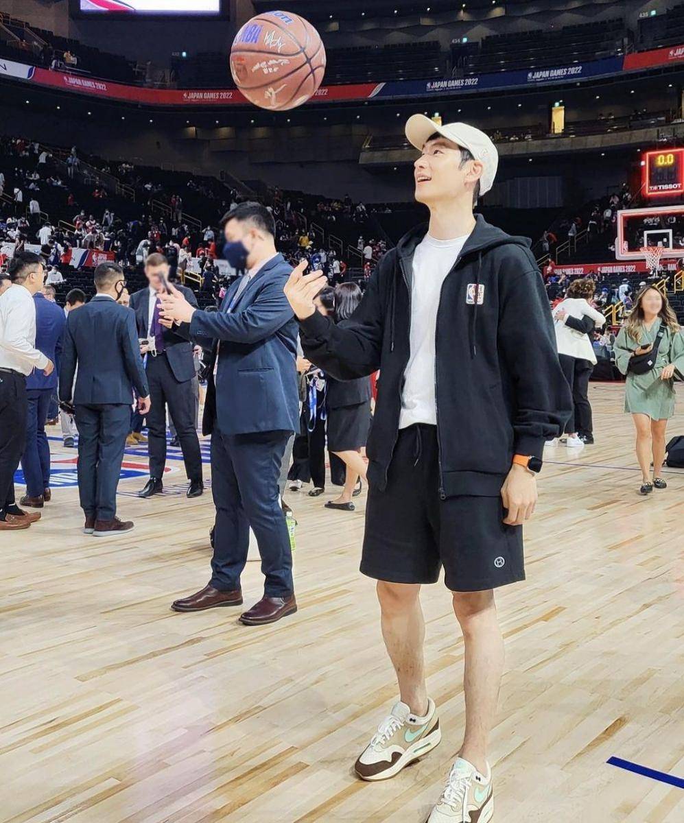 Lee Je Hoon (instagram.com/leejehoon_official)