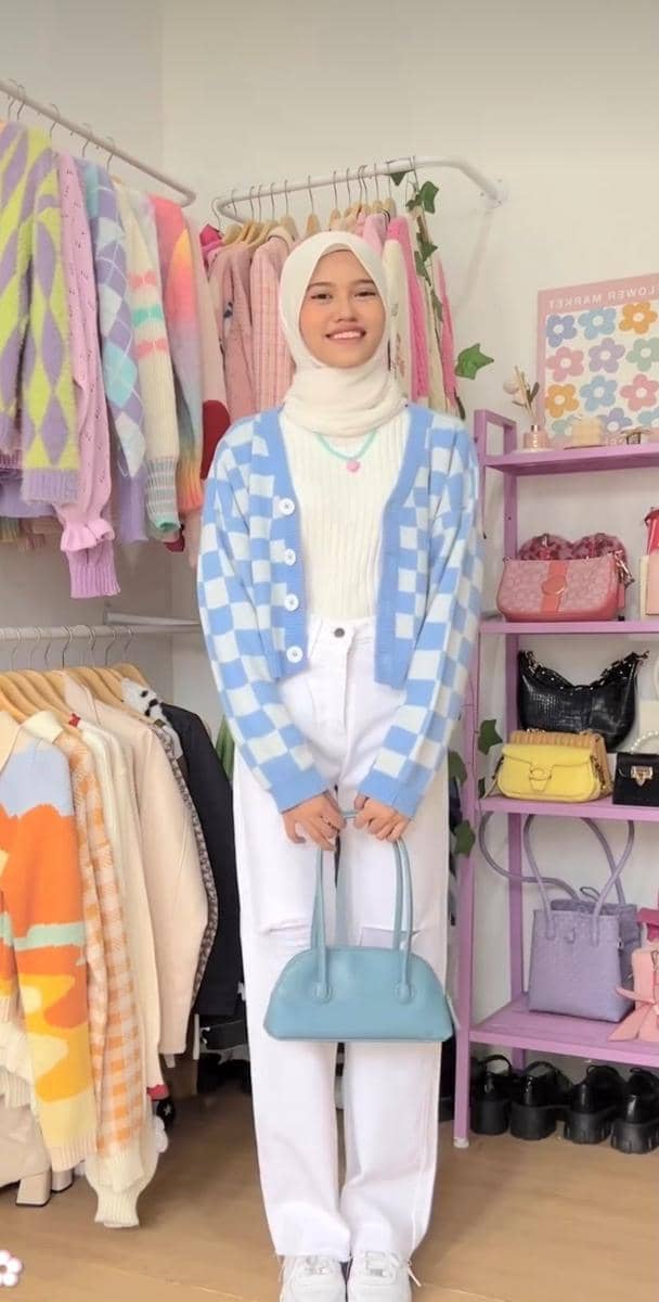 Queen Artha (instagram.com/queenarths)