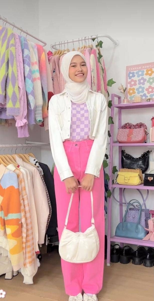 Queen Artha (instagram.com/queenarths)