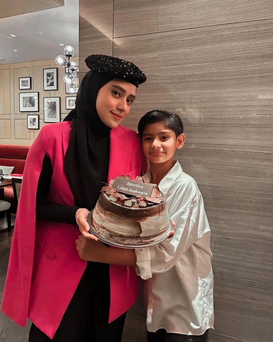 potret ultah ke-37 Fairuz A. Rafiq (instagram.com/kingfaazarafiqasli)