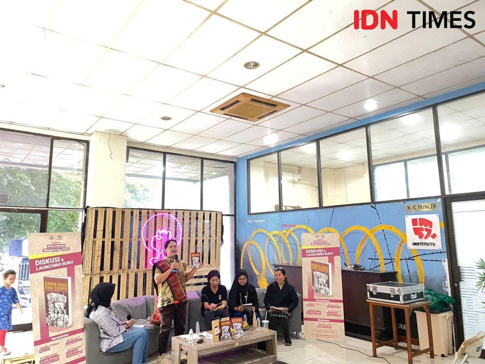 Buku 'Berontak Sebagai Syarat Kehidupan', Kisah Perempuan dan Tambang