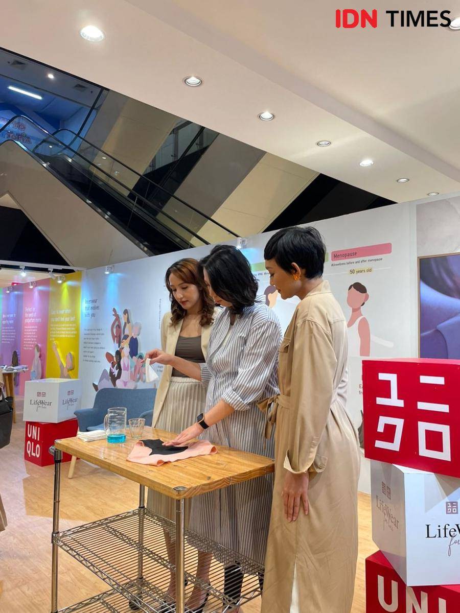 Koleksi innerwear bertema 'LifeWear for Her' dari UNIQLO. (7/3/23) (IDNTimes/Dina Fadillah Salma)