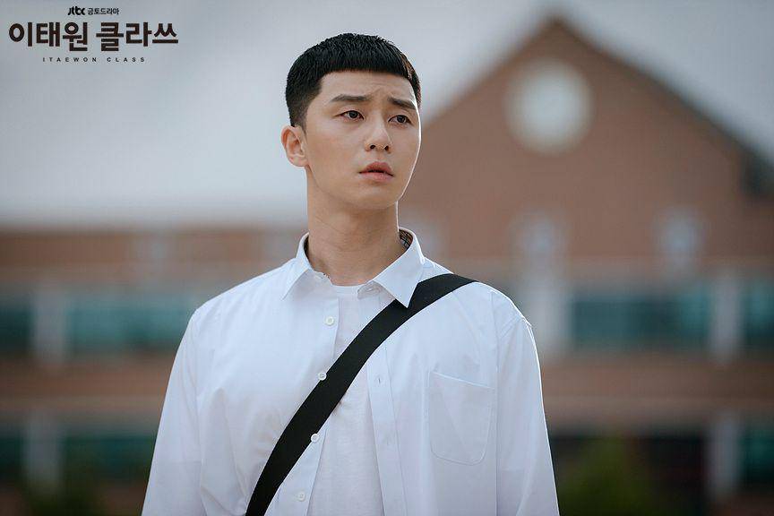 Park Seo Joon dalam cuplikan drama Itaewon Class (dok. JTBC/Itaewon Class)