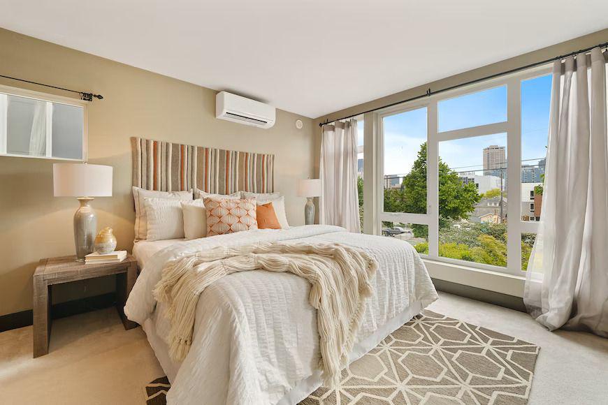 9 Ide Kamar Tidur Nuansa Beige, Look Calm & Chic!