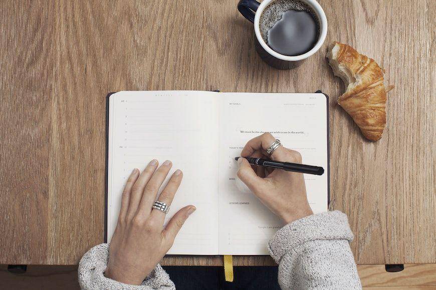 ilustrasi seseorang yang teratur (unsplash.com/Cathryn Lavery)