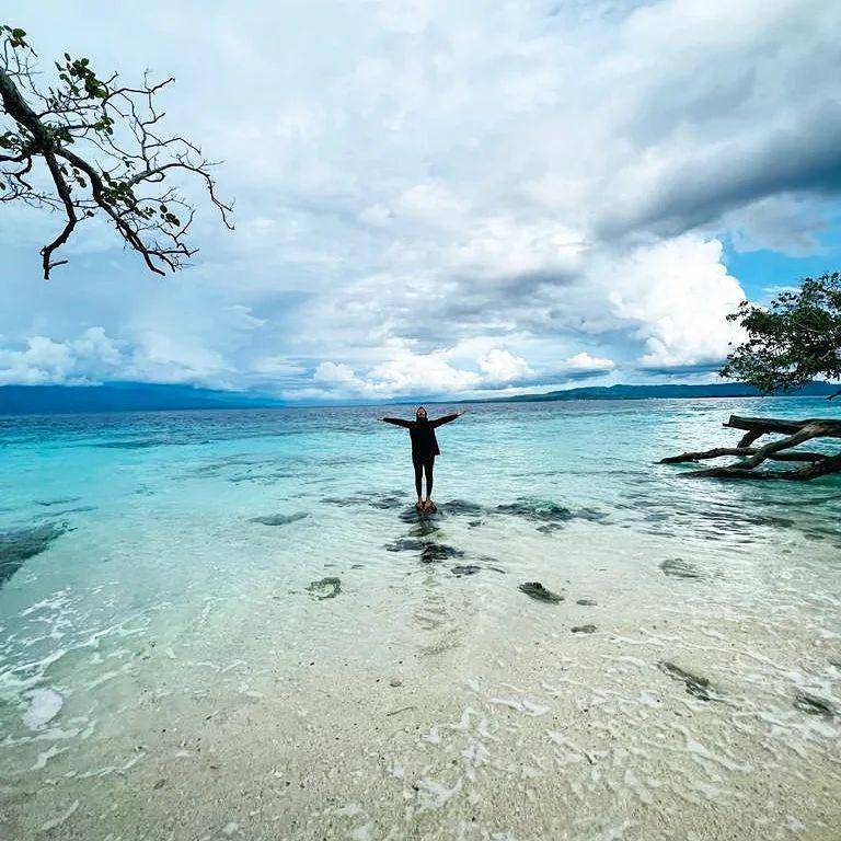 Pantai Liang (instagram.com/fitroh_212)