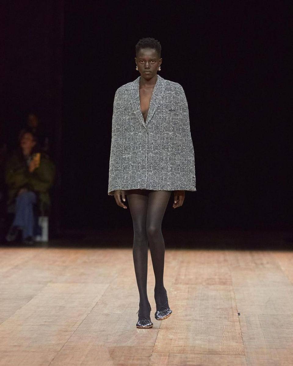 Koleksi Coperni Fall Winter 2023 di Paris Fashion Week (instagram.com/coperni)