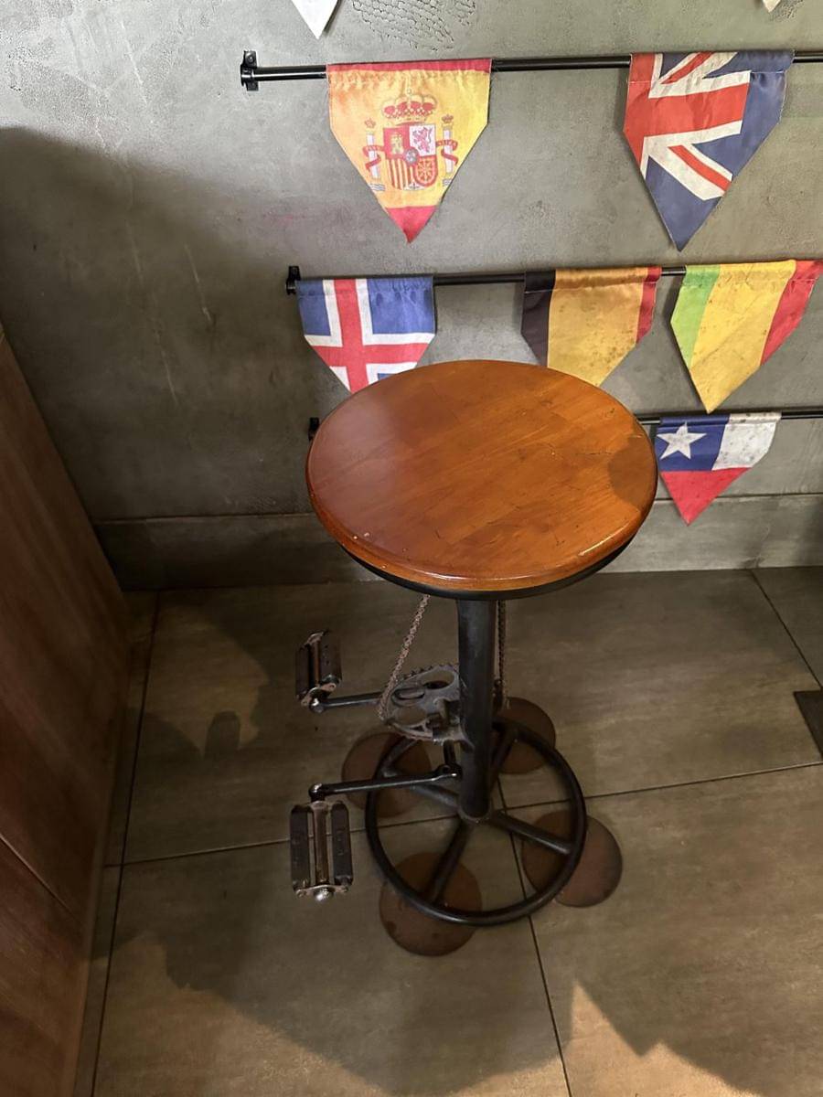 potret hal unik di dalam barbershop (reddit.com/user/milktanksadmirer)