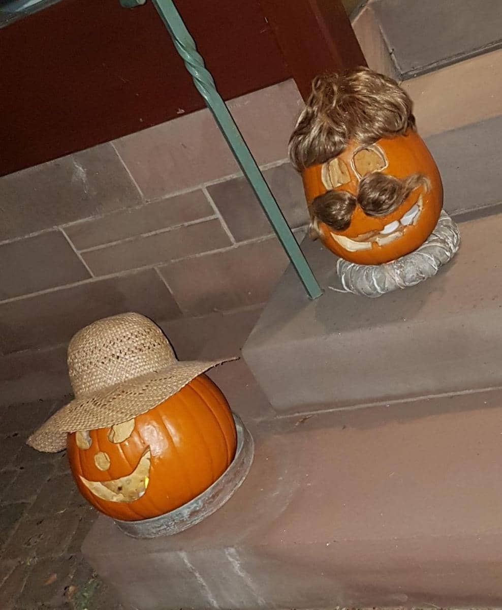 potret hal unik di dalam barbershop (reddit.com/user/hummymai)