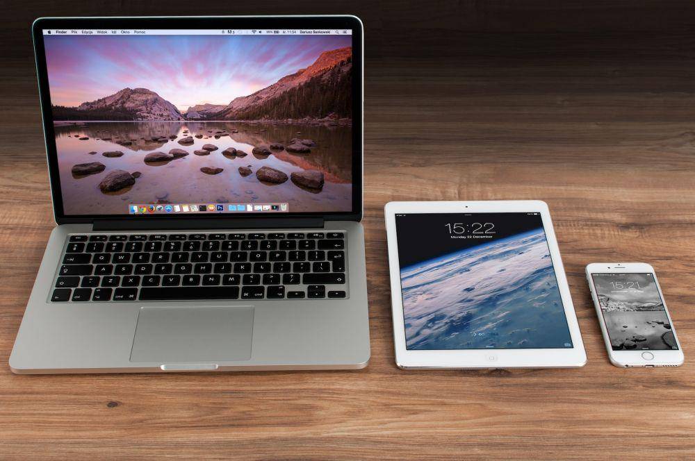 Apple melarang pengguna produknya untuk memasang aplikasi di luar App Store. (pexels.com/Pixabay)