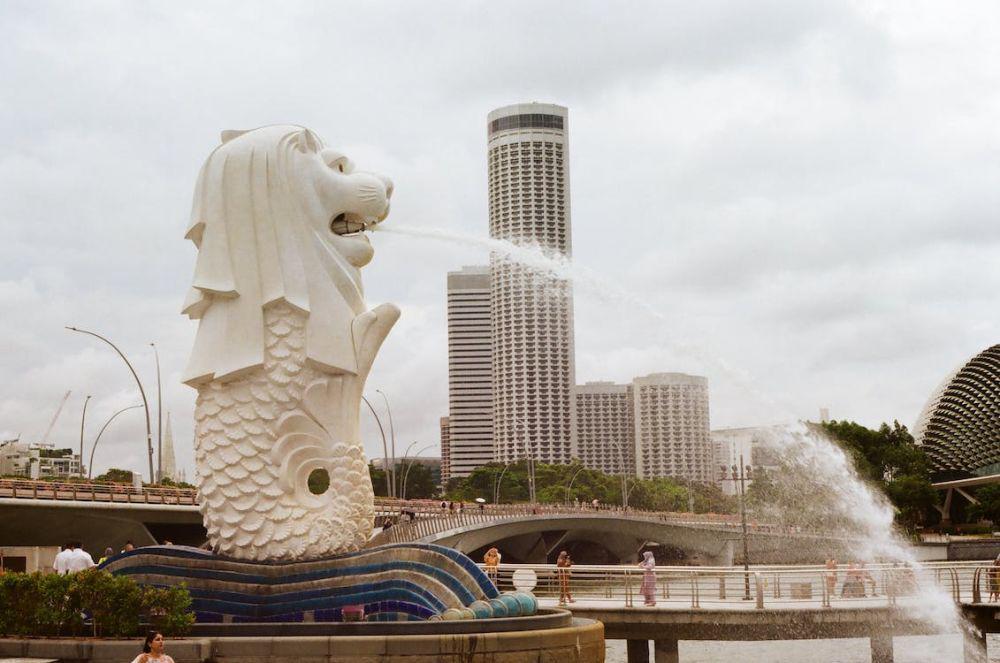 10 Larangan saat Kamu Liburan di Singapura, Jangan Dilakukan!
