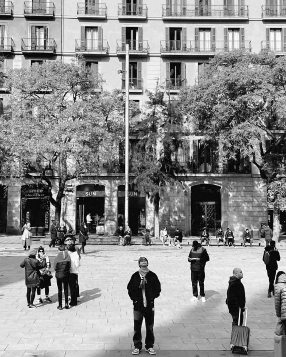 potret RM BTS liburan di Spanyol (instagram.com/rkive)