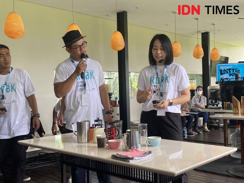 Potret Linda saat workshop di Redback (IDN Times/Fina Wahibatun Nisa)