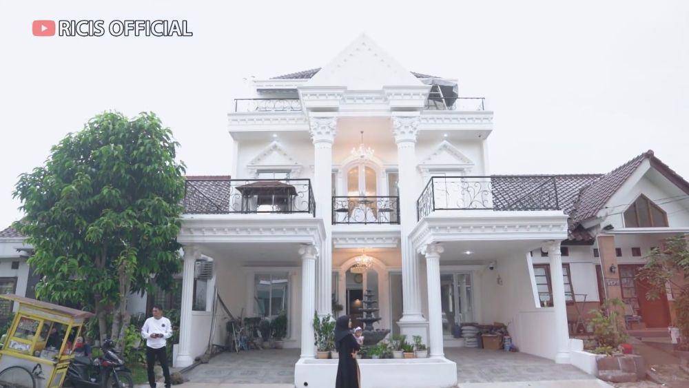 rumah baru Shindy Putri (YouTube.com/Ricis Official)