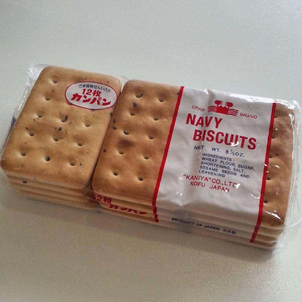 ilustrasi kanpan atau hardtack (instagram.com/yuko_and_monica)