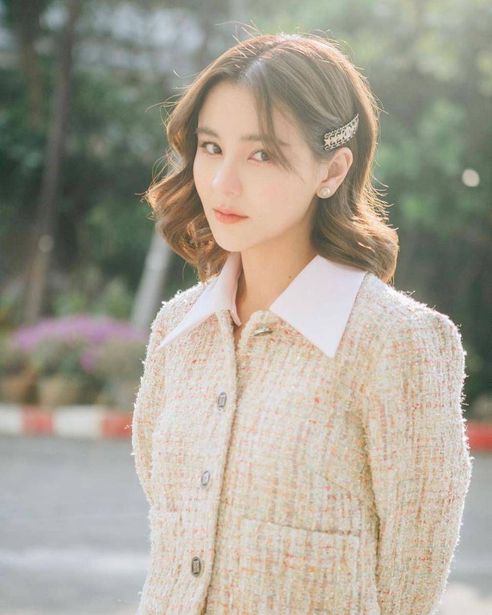 Aom Sushar (instagram.com/aom_sushar)