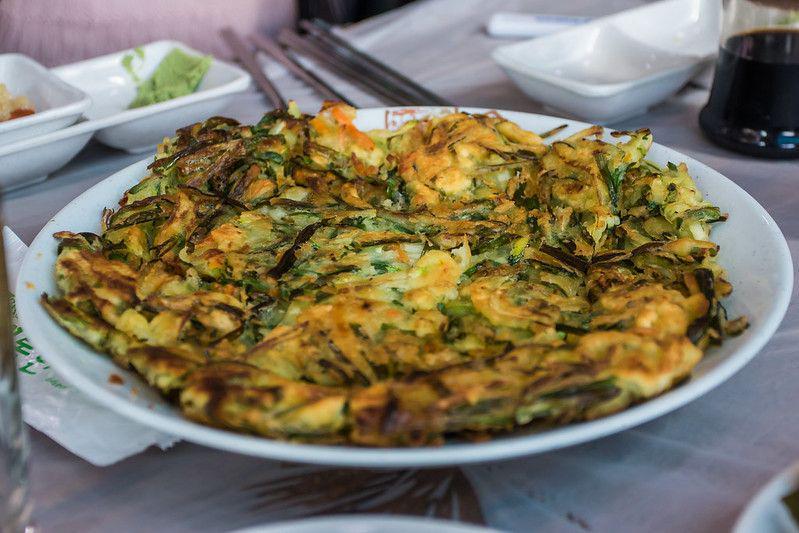 penyajian pajeon (flickr.com/kkchi95)