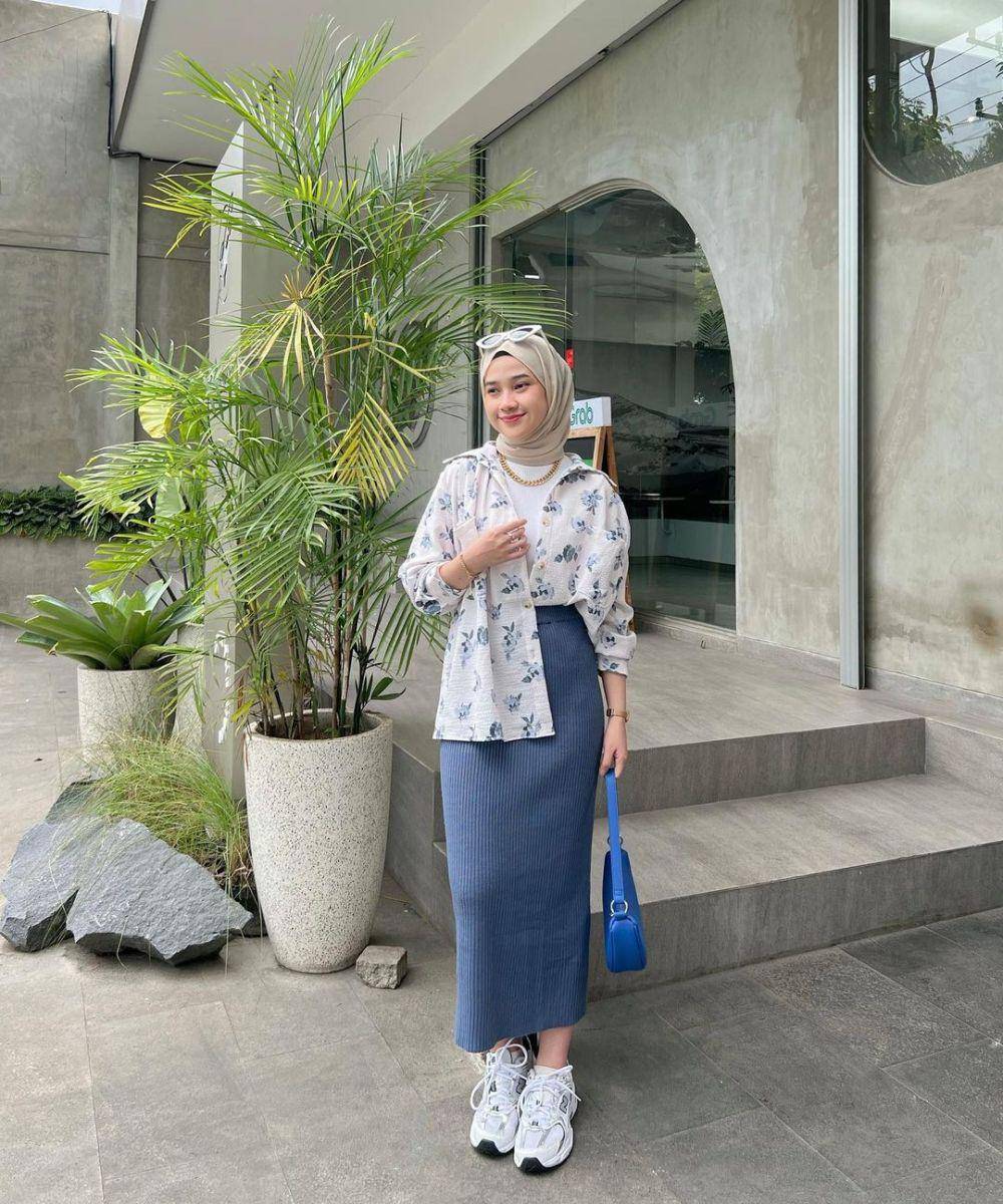 OOTD ala Kirana Salsabila (instagram.com/inikiranaaa__)
