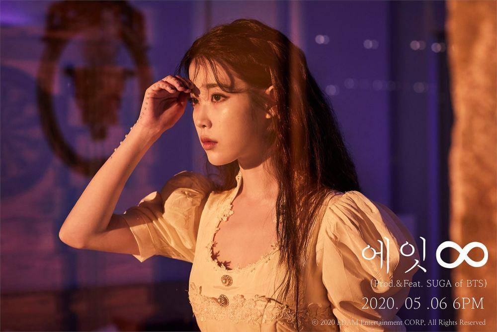 IU untuk lagu "eight" (dok. EDAM Entertainment)