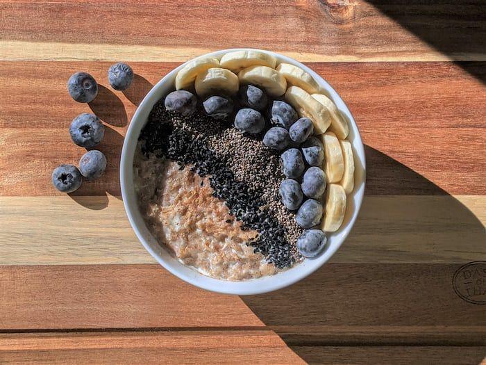 ilustrasi oatmeal (unsplash.com/Susan Wilkinson)