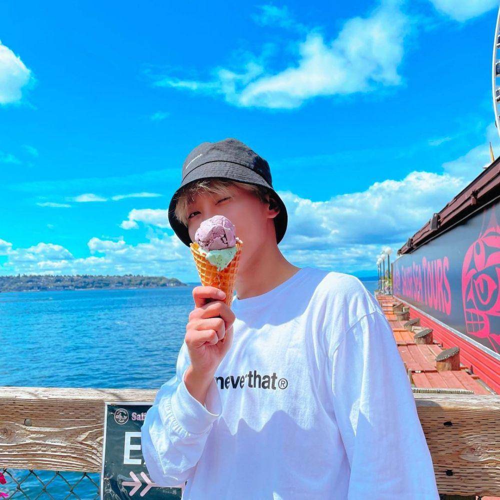 ide foto faceless ala Seventeen (instagram.com/pledis_boos)