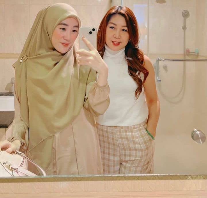 Potret Larissa & mama (instagram.com/support.larissa_yusuf)