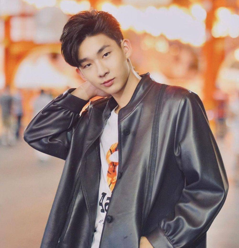 Jur Vasin (instagram.com/jurkung)