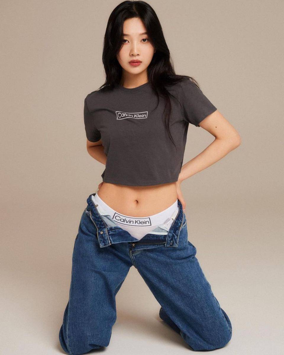 Joy Red Velvet (instagram.com/_imyour_joy)