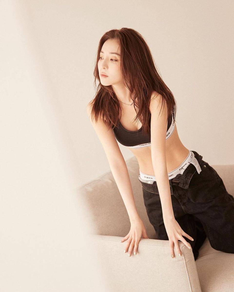 Sandara Park (instagram.com/daraxxi)
