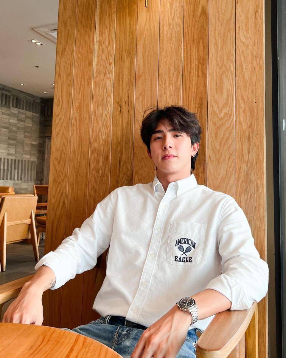 gaya kasual buat hangout ala Boom Jiratpisit (instagram.com/bxxm_jj)