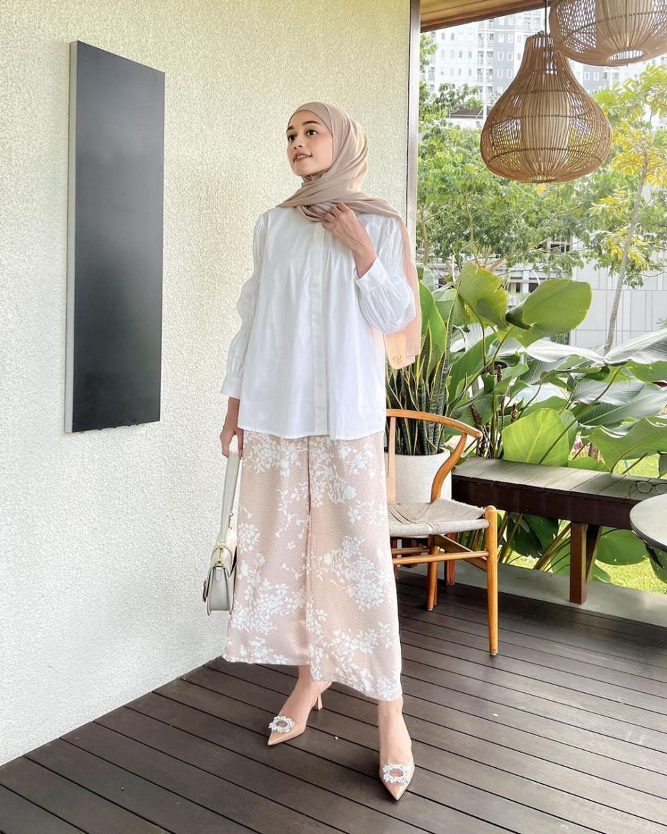 Nazlia Rahma (instagram.com/ineznazlia)