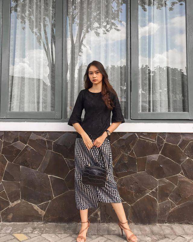 Yasinta Aurellia, Puteri Indonesia Jawa Timur 2023 (Instagram.com/yasintaaurel)