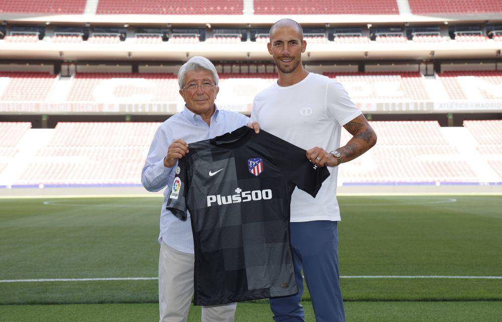 Benjamin Lecomte (twitter.com/atletienglish)