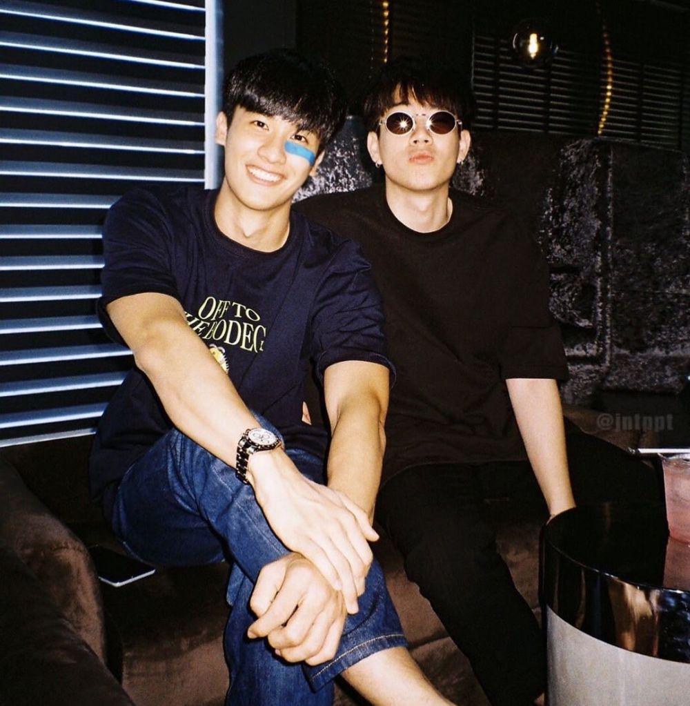 persahabatan Tay Tawan dan Off Jumpol (instagram.com/tawan_v)