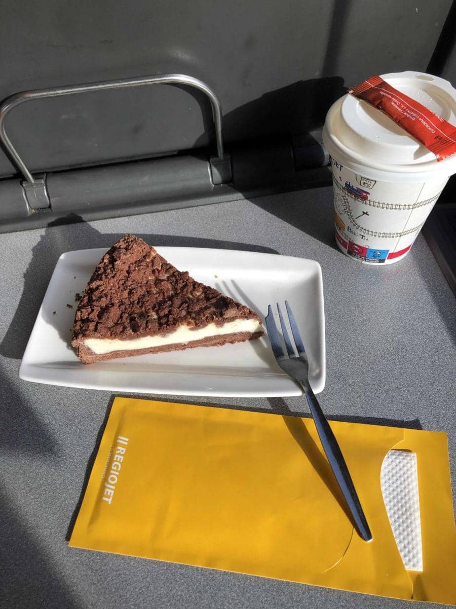 potret fasilitas unik di dalam kereta (reddit.com/user/Impossible_Beach5066)