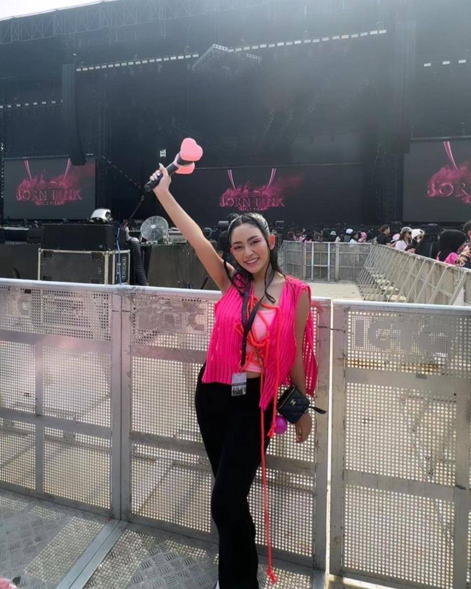 Gaya Rachel Vennya di konser Blackpink day 2 (instagram.com/rachelvennya)