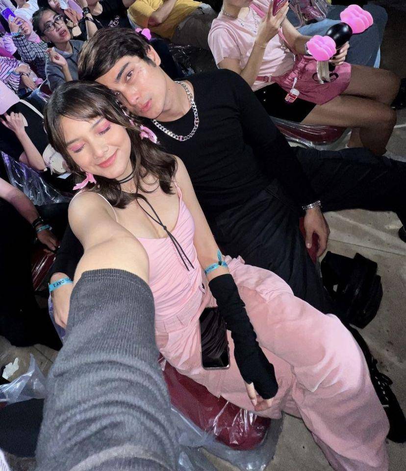 Cinta Brian dan Callista Arum nonton BLACKPINK (instagram.com/callistarum)