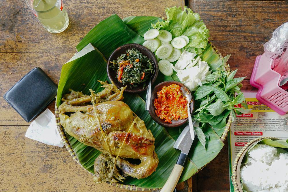 5 Cara Menyajikan Sambal Terasi selain dengan Lalapan, Pasti Enak!