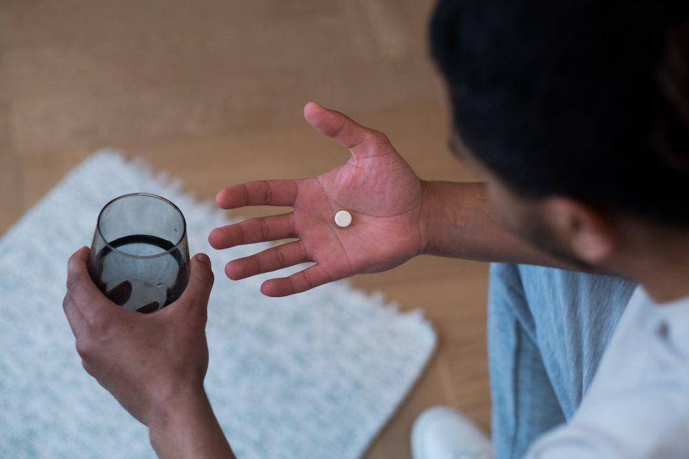ilustrasi obat yang dapat menyebabkan disfungsi ereksi (pexels.com/Ron Lach)