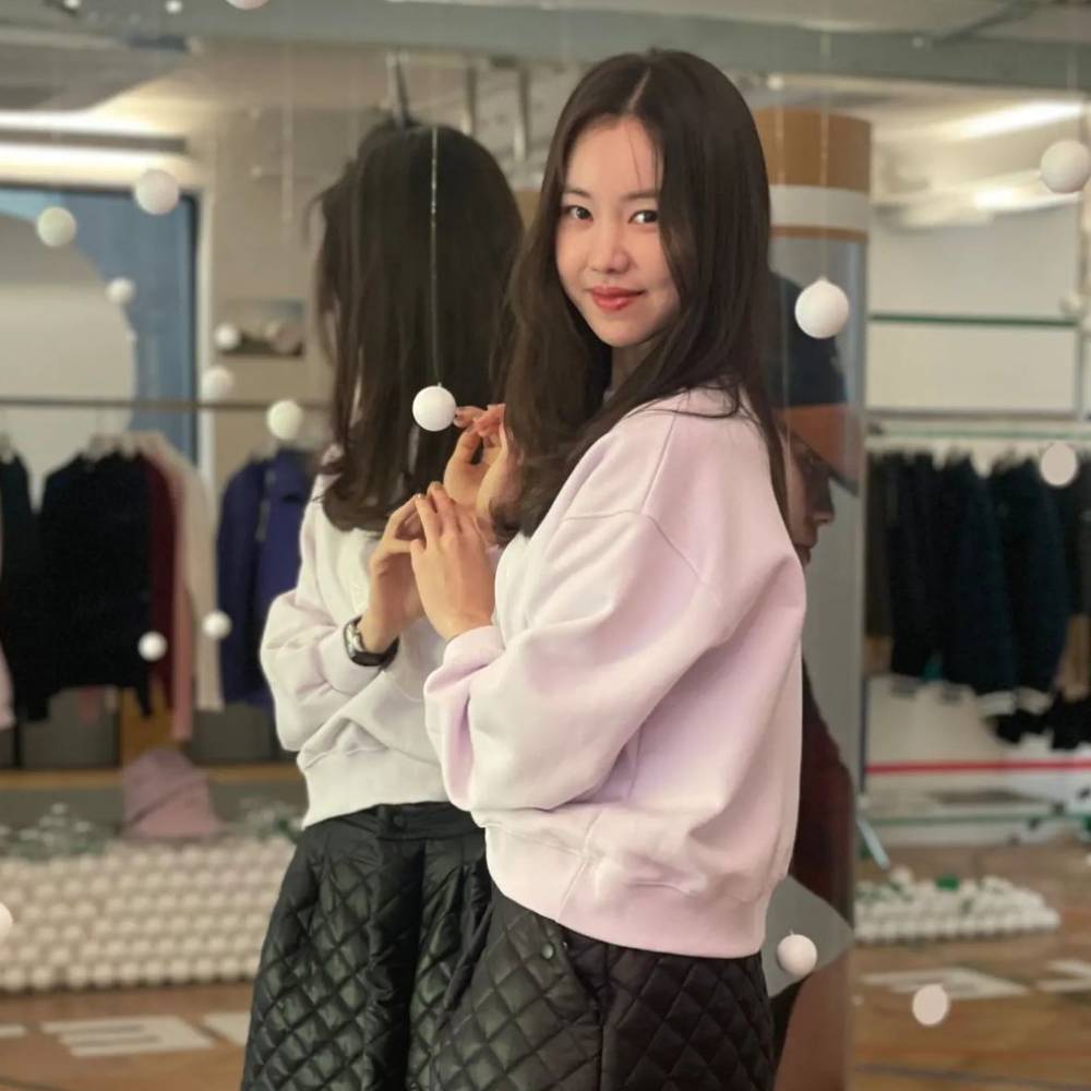 Kim Ye Won (instagram.com/_kimyewon)