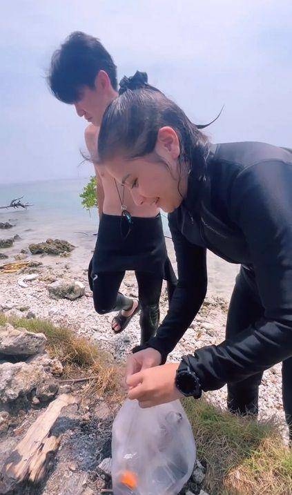 Prilly Latuconsina (instagram.com/prillylatuconsina96)